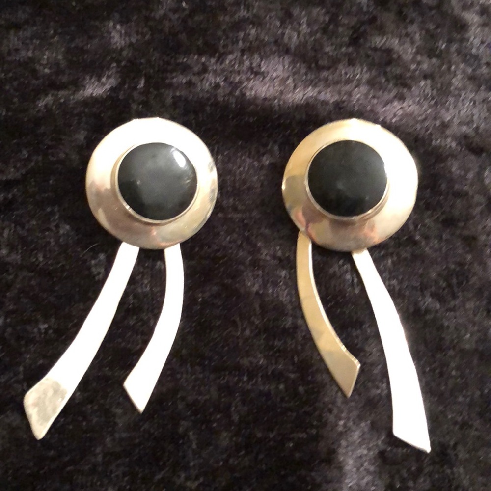 Retro Sterling Silver Earrings w Black Onyx